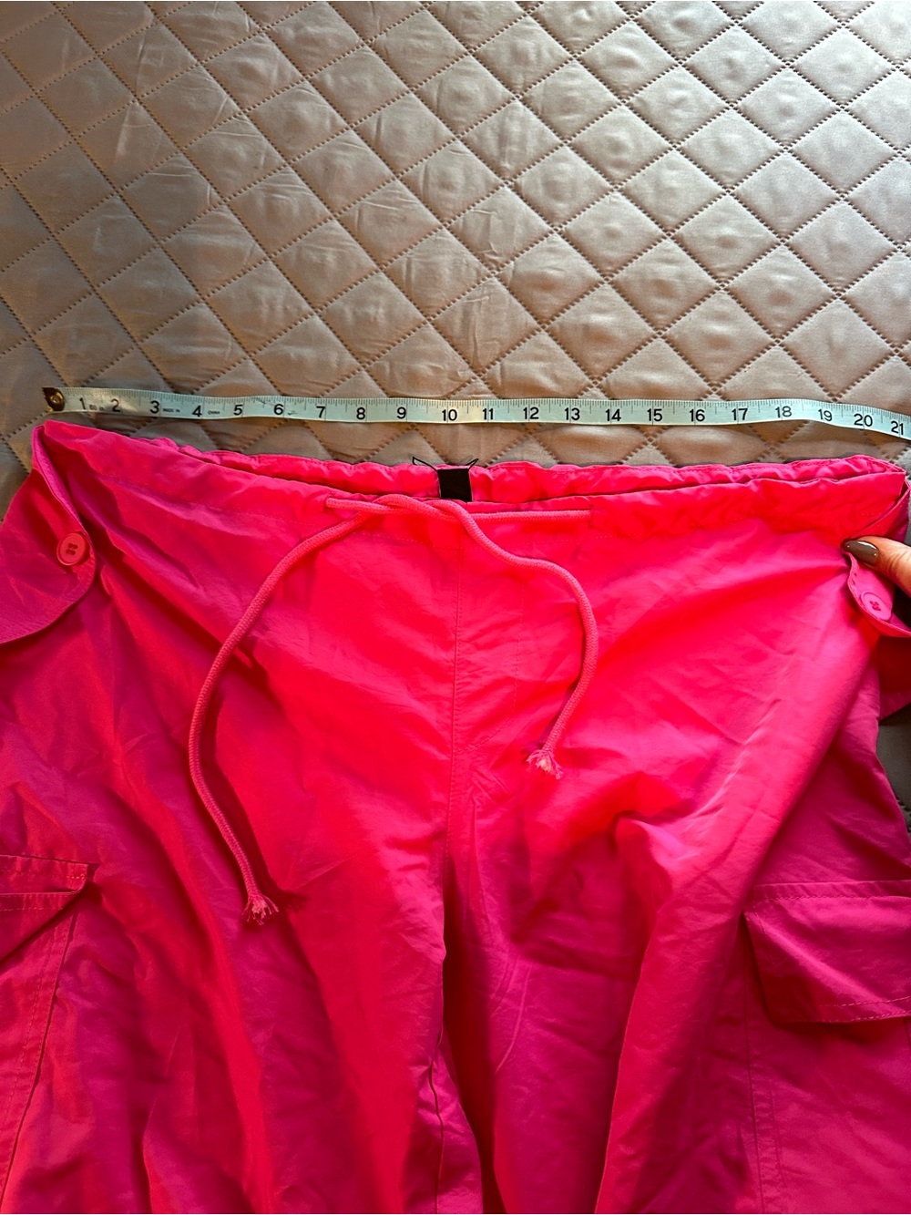 NWT Solado neon pink parachute cargo pants size large - Picture 4 of 6